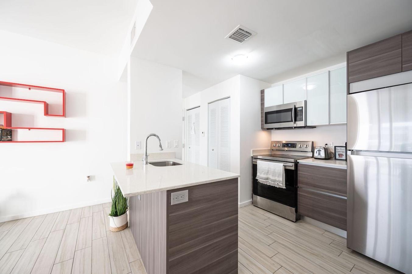 마이애미 Subtle 2 Bed In Edgewater Downtown With Free Parking 아파트 외부 사진